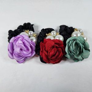 SALE!!  NEW Lot of 3 Faux Pearl Fabric Rose Hair Tie Acc Scrunchies Ponytail